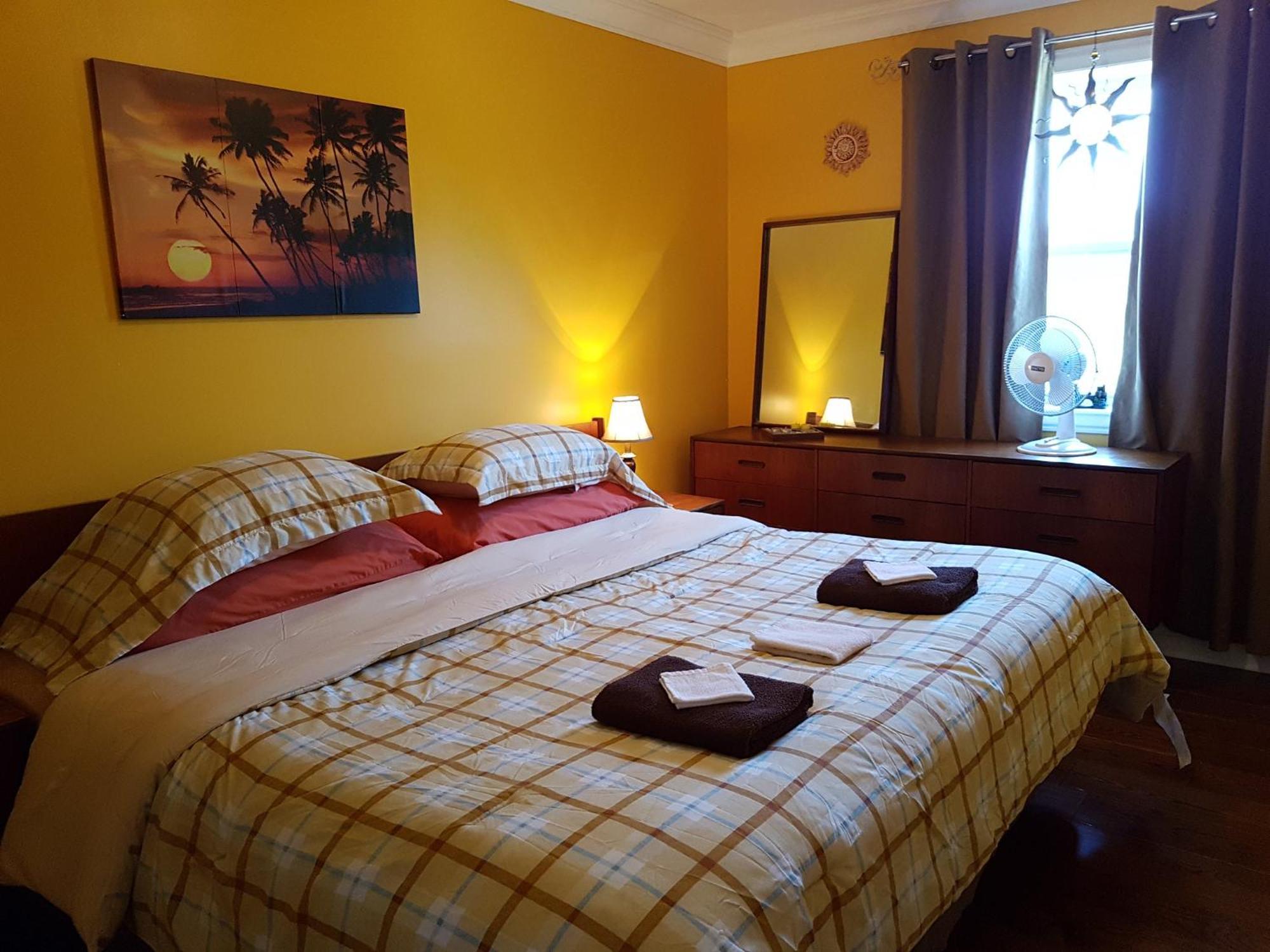 Gite Le Tresor Cache Bed & Breakfast Chelsea Экстерьер фото