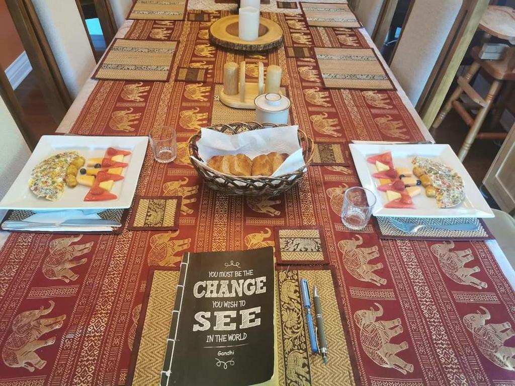 Gite Le Tresor Cache Bed & Breakfast Chelsea Экстерьер фото